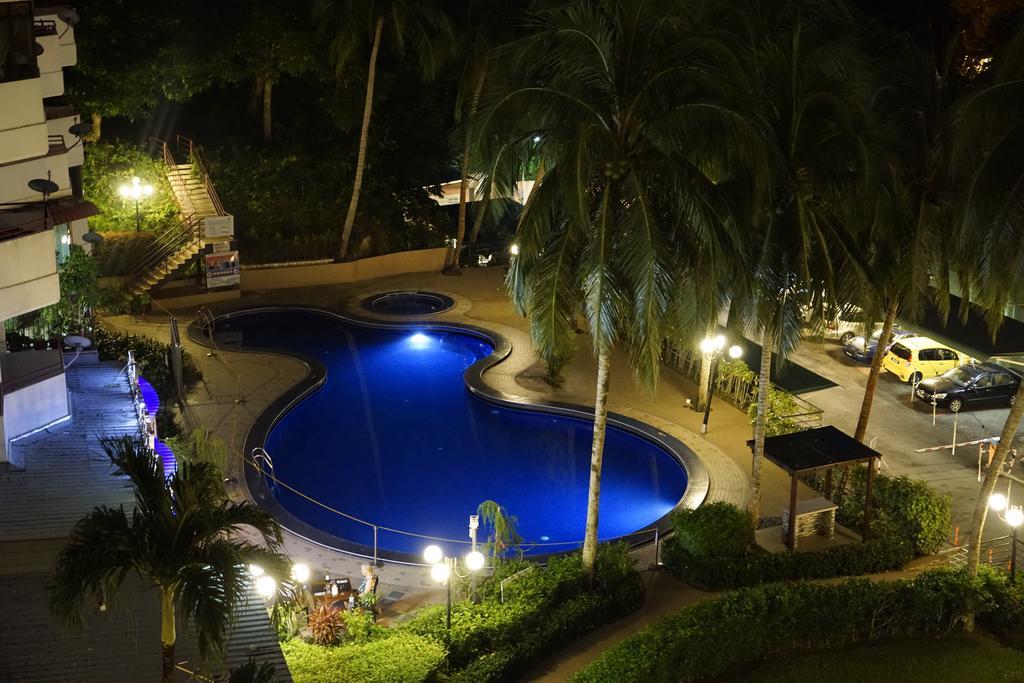 Sri Sayang By Coral Holiday Resort Batu Feringgi Exterior foto